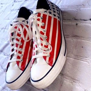 Mens converse size 10